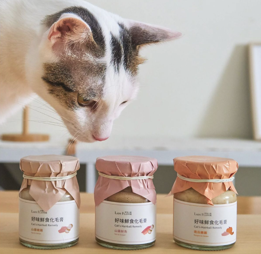 Giải mã công dụng của cỏ mèo, catnip và gel tiêu búi lông. Hướng dẫn cách sử dụng để chống nôn trớ, tắc ruột do hairball ở mèo hiệu quả nhất.